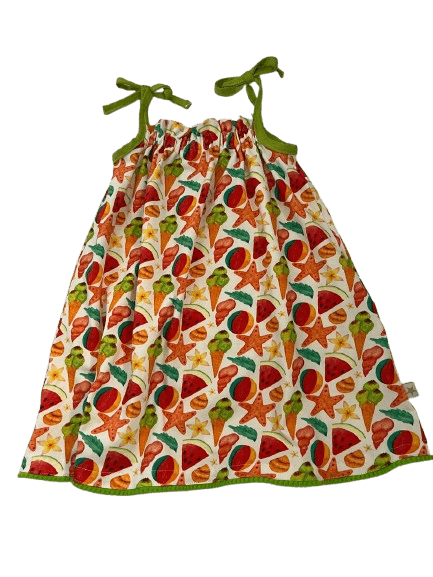 Sommerkleid mit Glace- und Muschel-Muster und grünen Bindeträgern