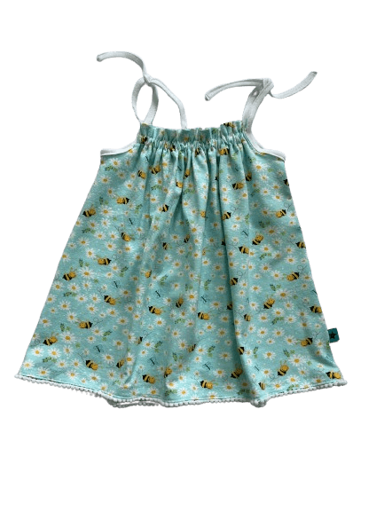 Türkises Sommerkleid mit Bienen- und Gänseblümchen-Muster